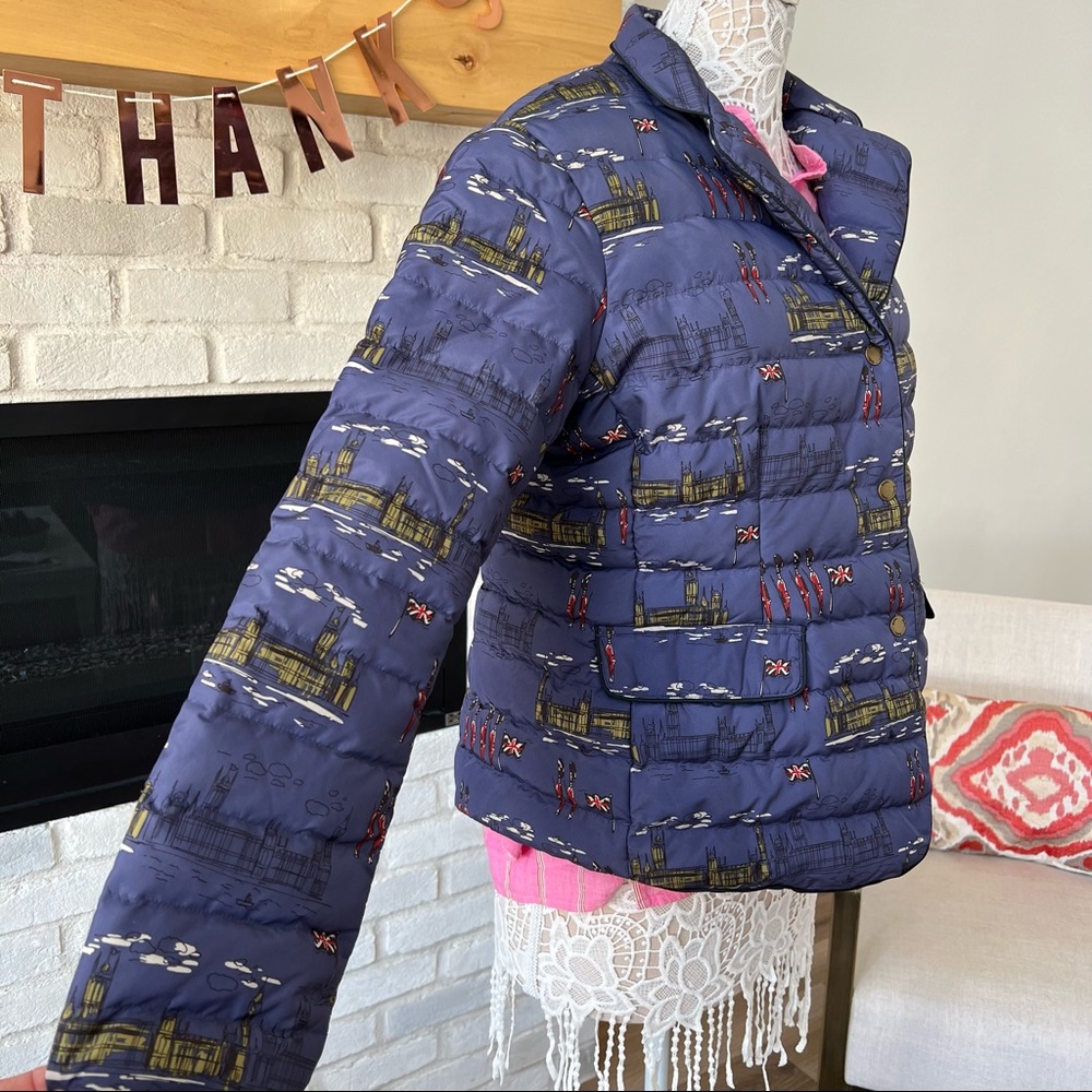 Boden Navy Puffer Jacket with Iconic City Print - Picture 2 of 10
